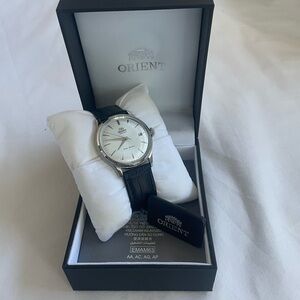 Orient Silver Dial Black Leather Men's Watch